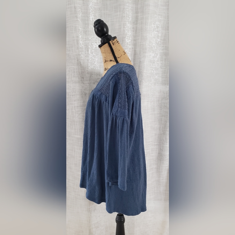 WOMENS PLUS TOP - Picture 4 of 7
